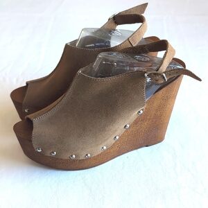 Charles David Suede Leather Studded Clog Wedges Peep Toe Women's Size 10
